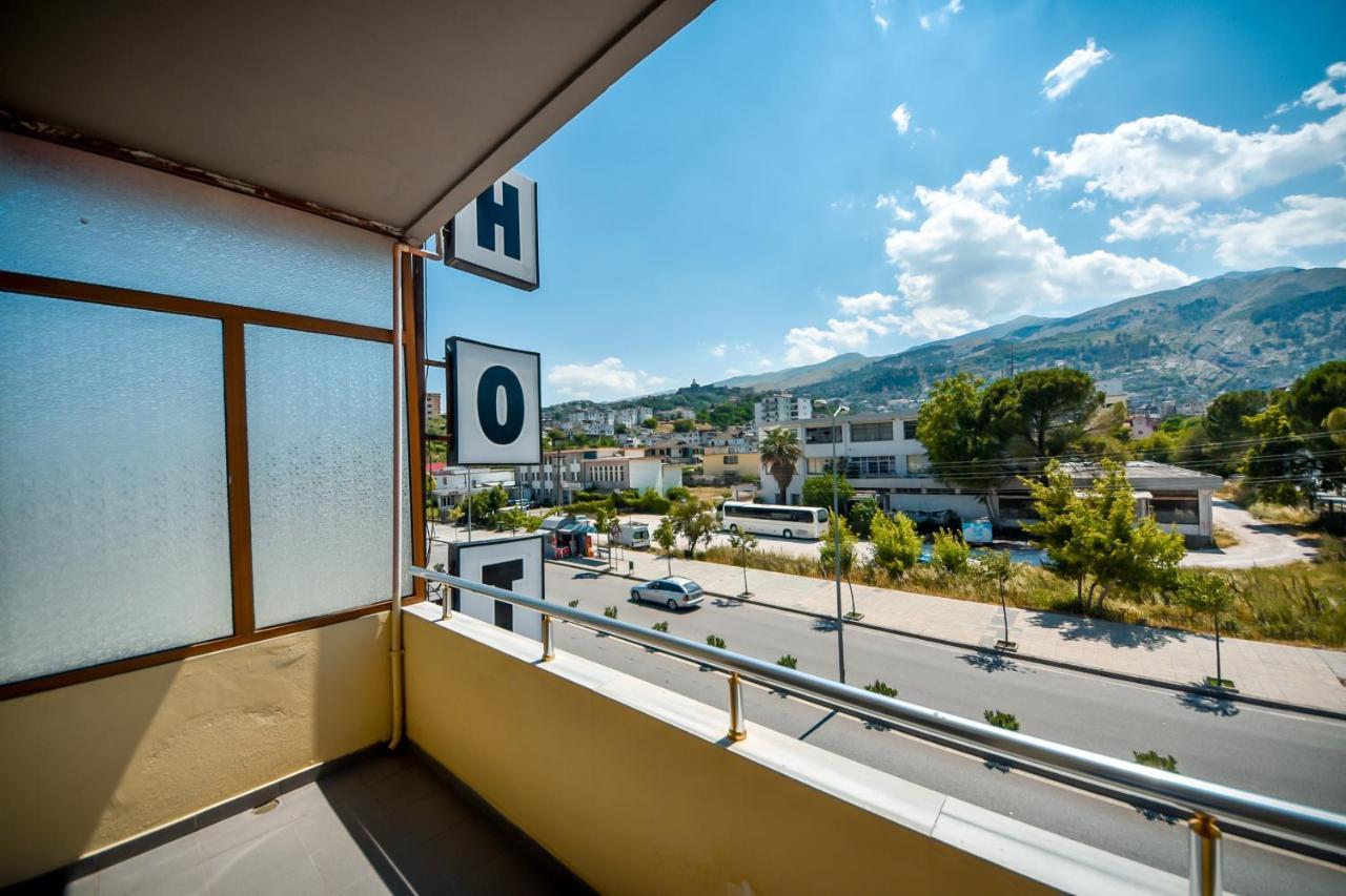 Double Room In Hotel Geraldo Kakavije Екстер'єр фото
